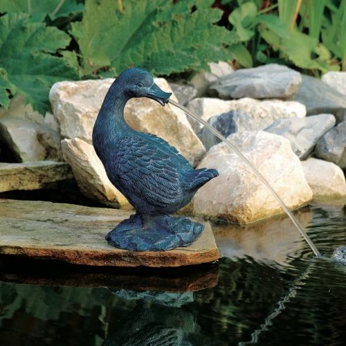 UBBINK Wasserspeier Ente, mittelgroß, 27 cm Polyresin in Bronze/Patina-Optik